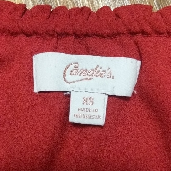 One shouldered red crop top - Picture 3 of 3